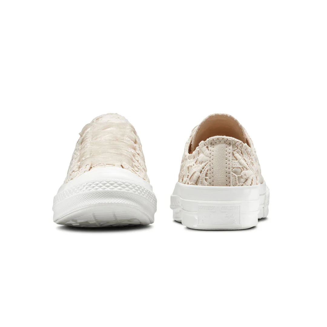 Converse - Unisex Chuck 70 Crocheted Satin Low Top Shoes (A15082C) - Image 3