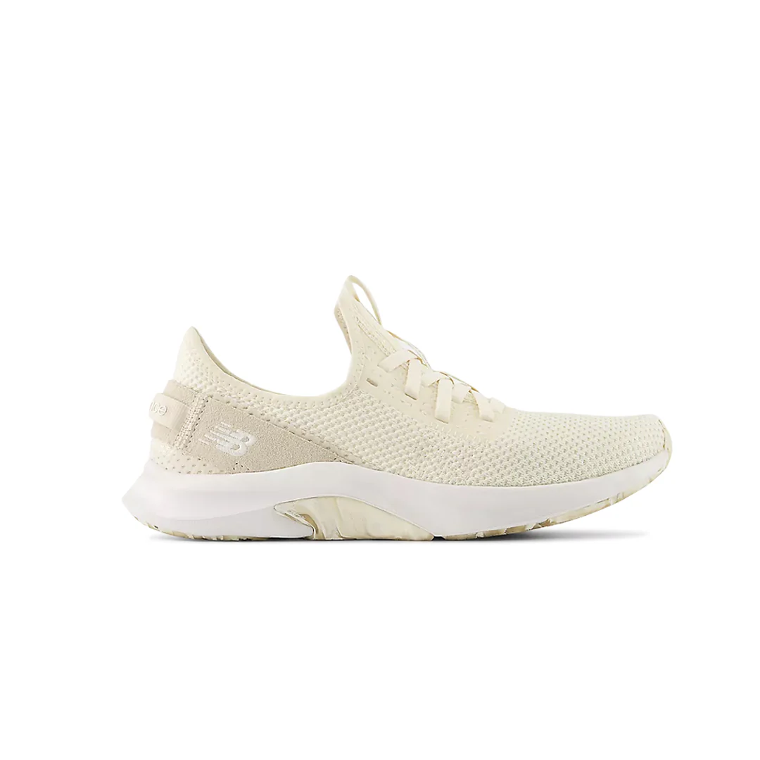 New Balance - Women's DynaSoft Nergize Sport v2 Shoes (Wide) (WNRGSWC2-D)