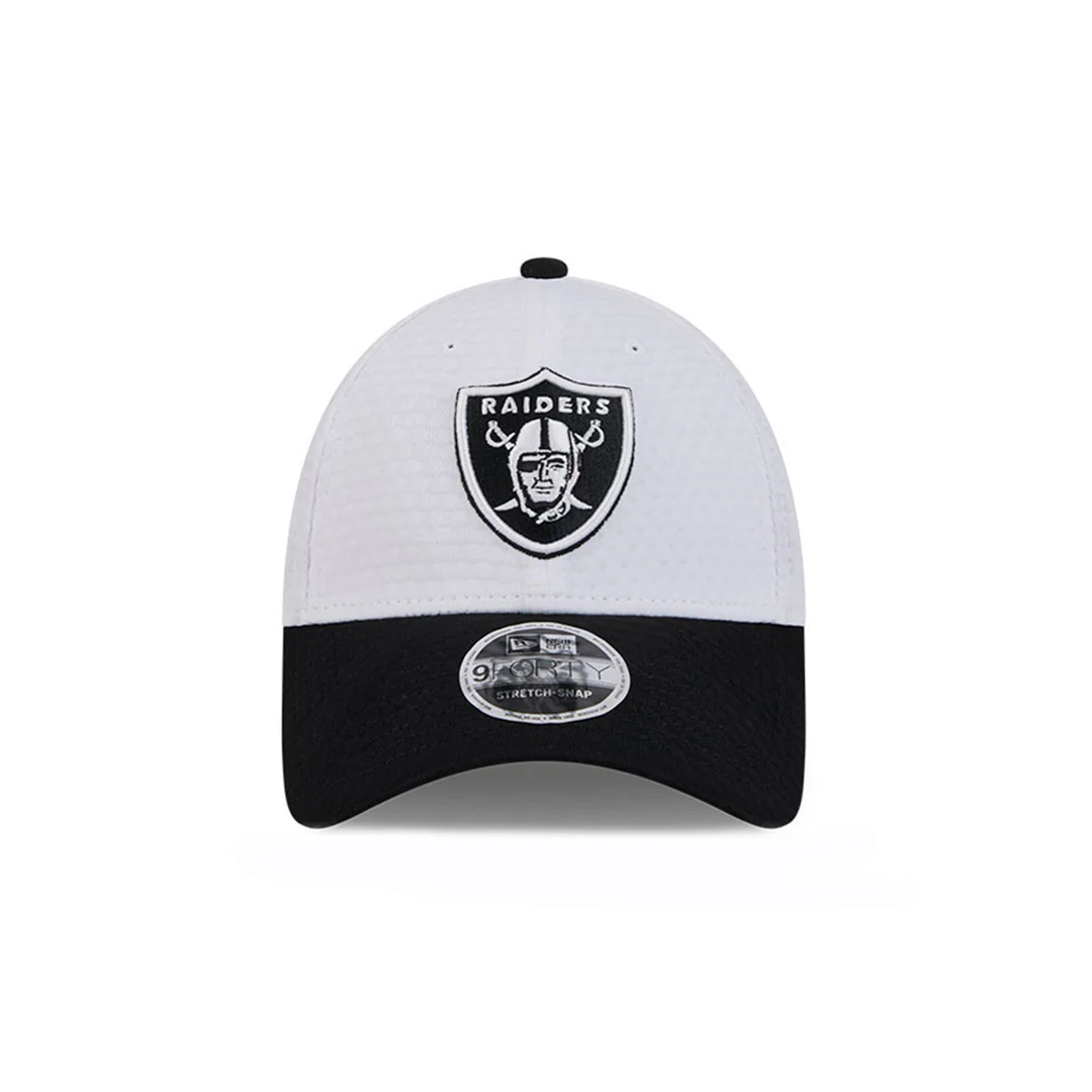 New Era - Las Vegas Raiders NFL Training Camp 9FORTY Snapback Hat (21720481)