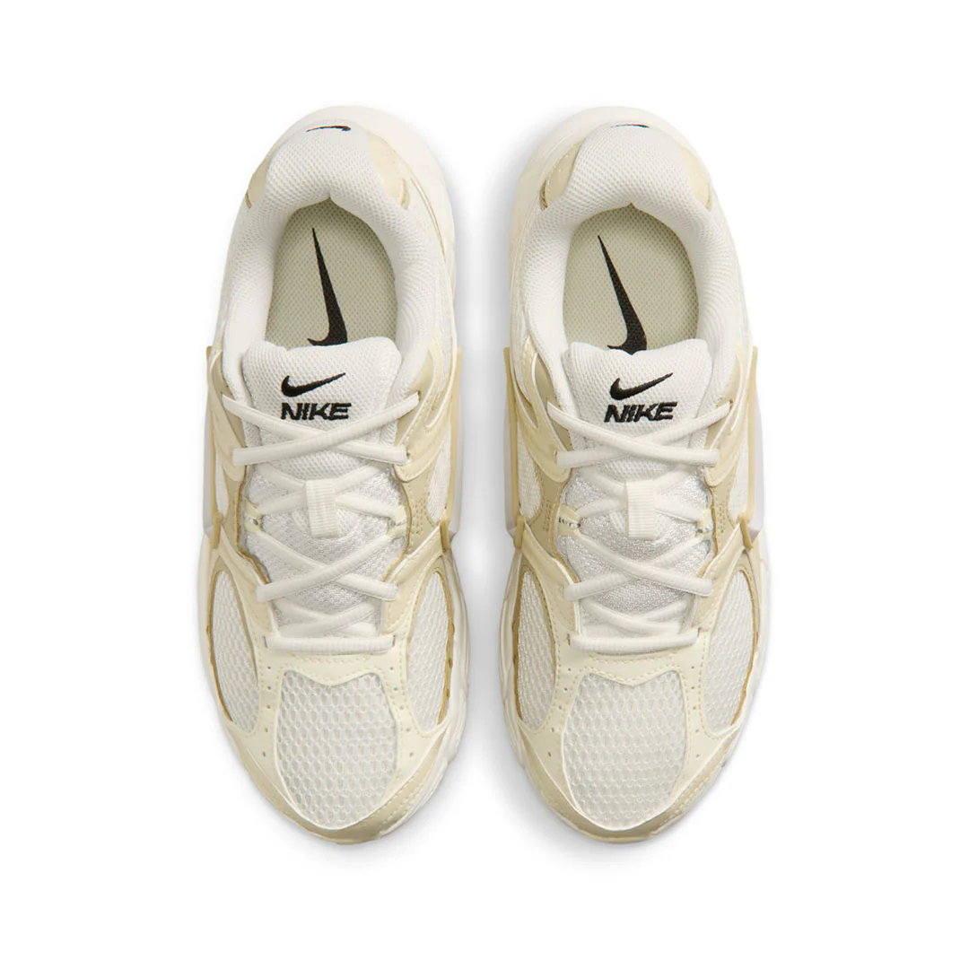 Nike - Women's V5 RNR SE Shoes (IO0464 101) - Image 4