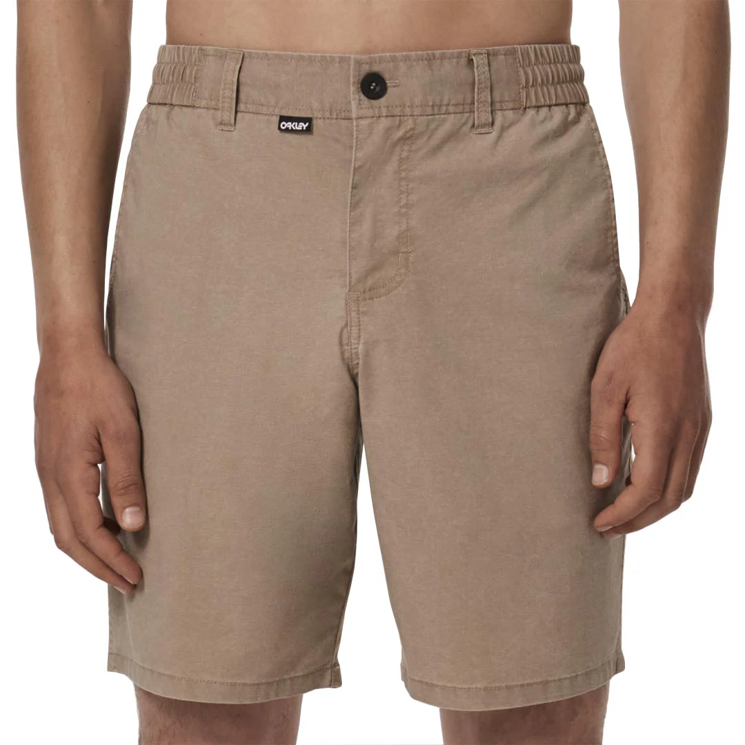 Oakley - Men's Chino 19 Hybrid Shorts (FOA401827 30W) - Image 2