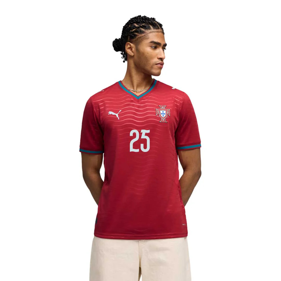 Puma - Men's Portugal 26 Home Player Jersey (788141 75) - Image 2