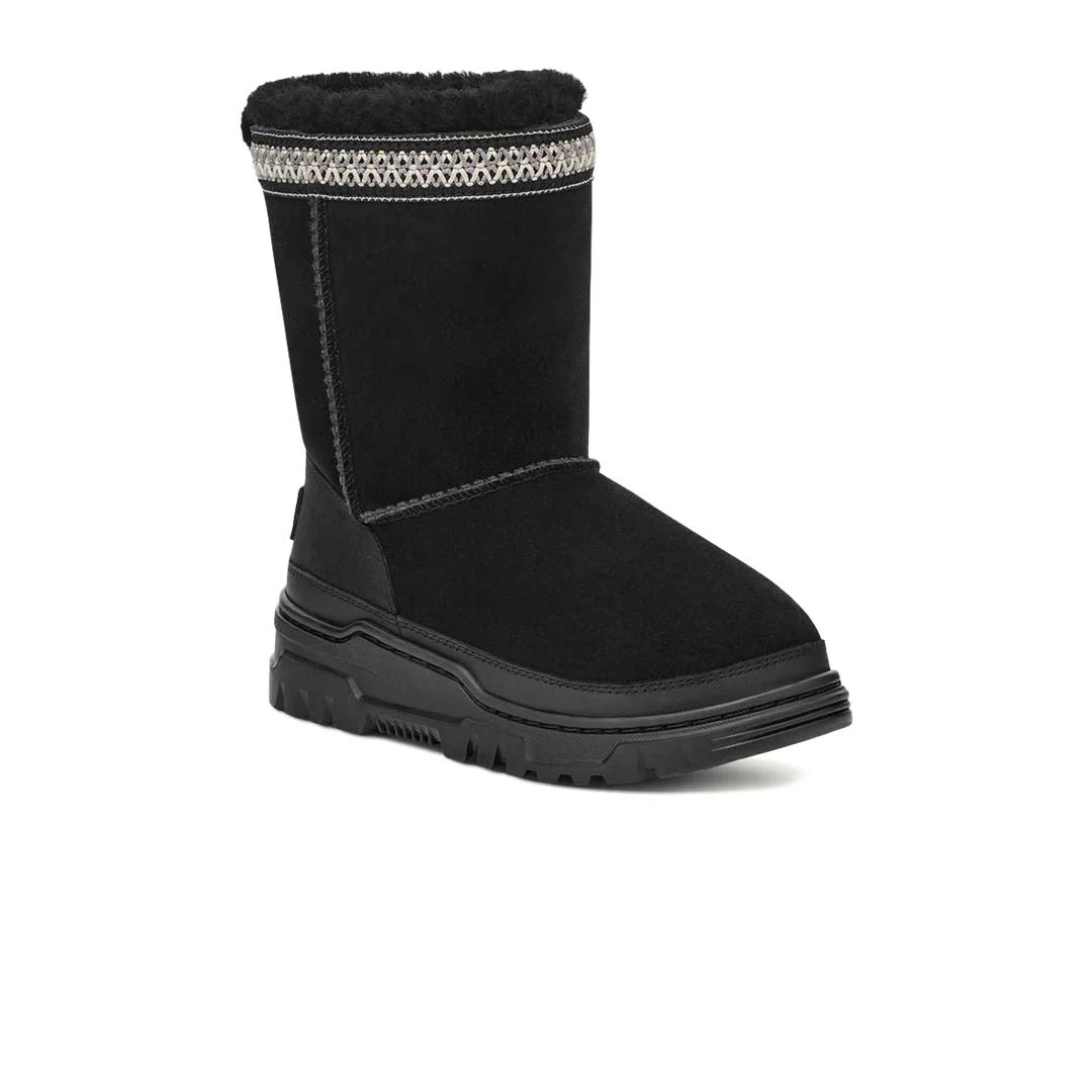UGG® - Kids' (Preschool & Junior) Classic Short TrailGazer Boots (1157694K-BLK) - Image 3