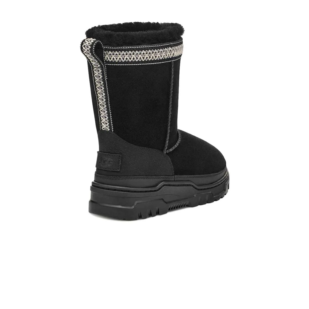 UGG® - Kids' (Preschool & Junior) Classic Short TrailGazer Boots (1157694K-BLK) - Image 4